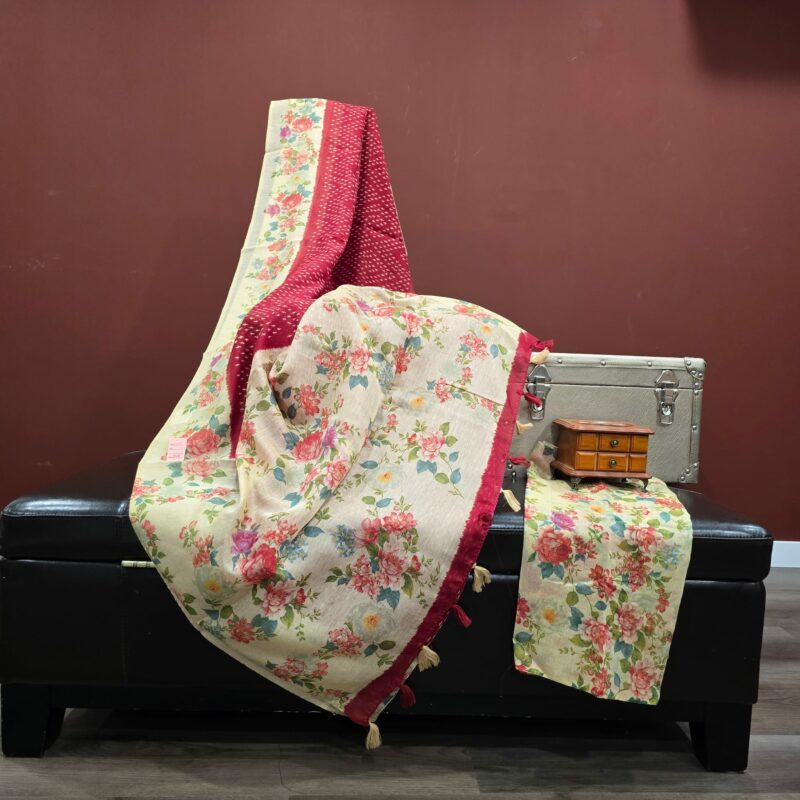 Soft  mixed Cotton printed Saree RR01 - Image 2